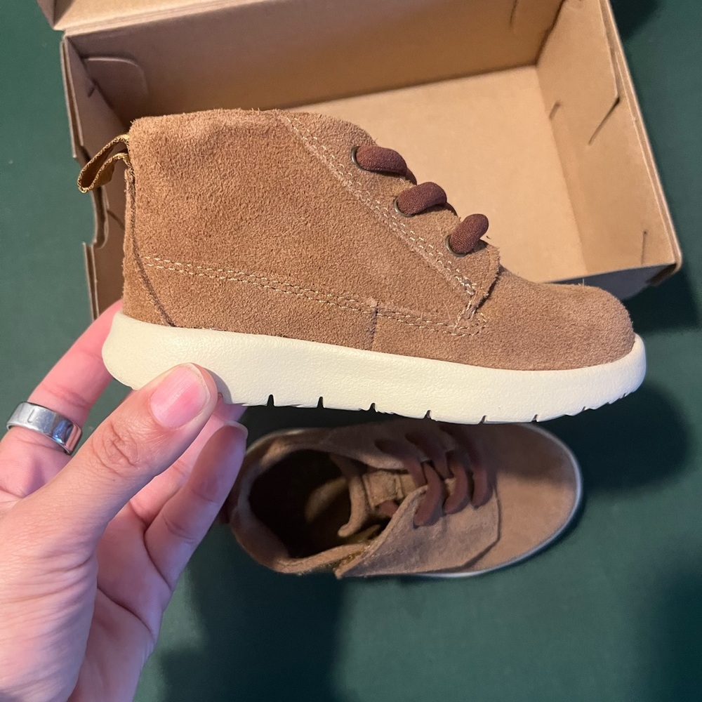 Ugg Kids Canoe